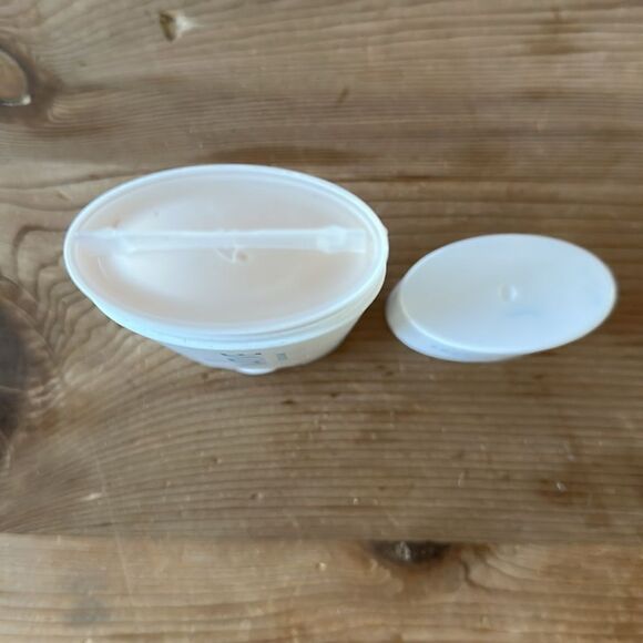 Native Deodorant Powder & Cotton scent NEW 2.65 OZ - Picture 5 of 5